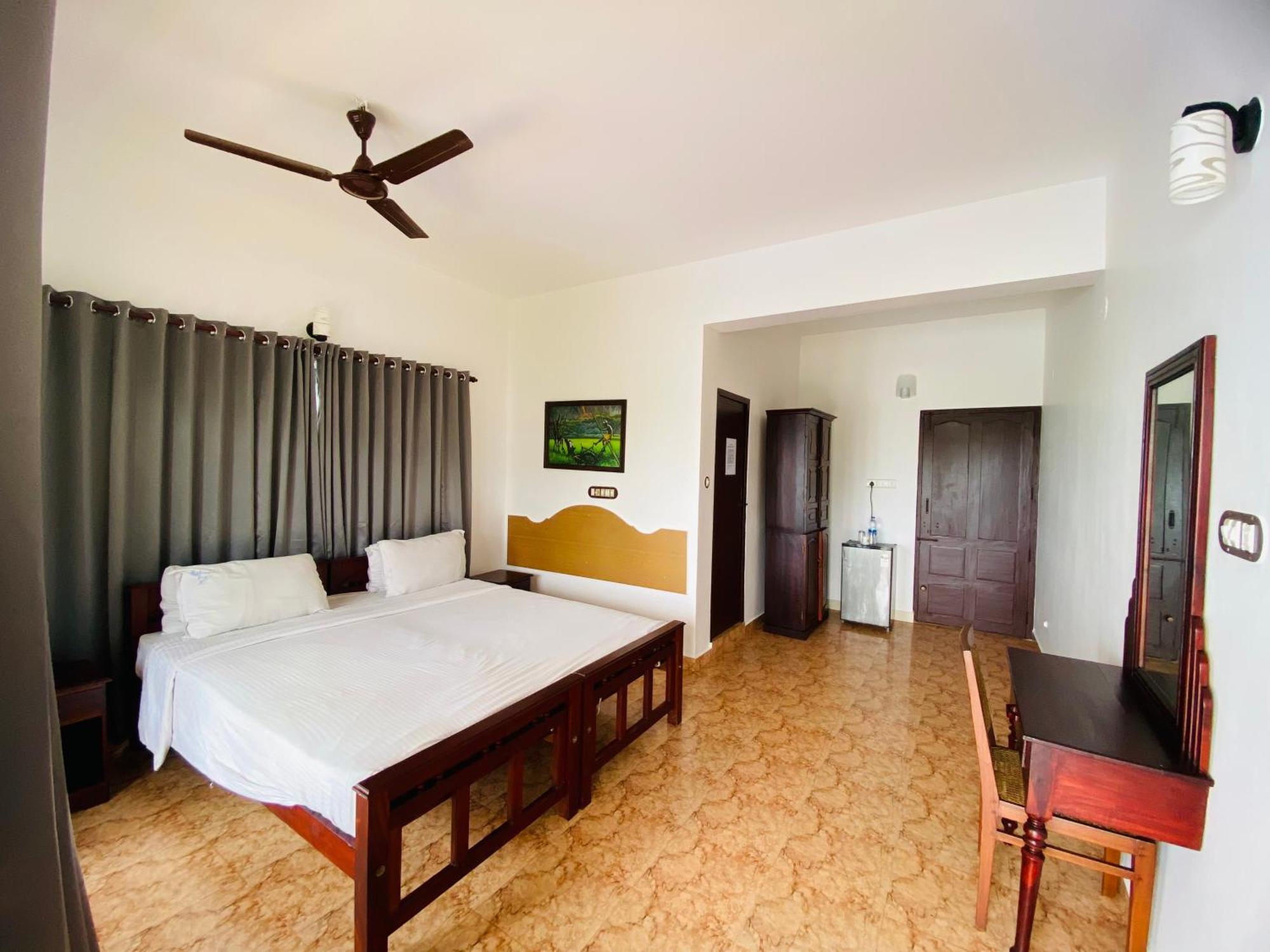 Karma Beach Resort Kovalam Exterior foto